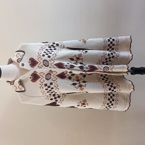 Vintage 1970's Poncho Sweater By Sturbridge